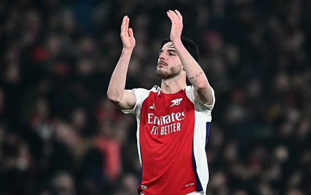 Rice: Arsenal đáng lẽ ghi 10 bàn trước Tottenham