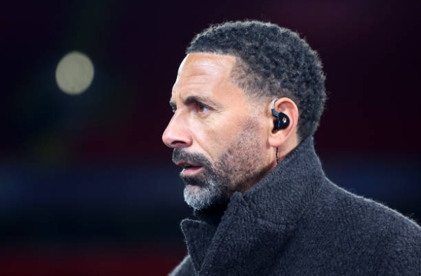 Rio Ferdinand: "Chưa bao giờ thấy một đội của Pep tệ đến thế"