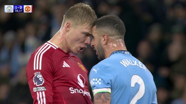 Roy Keane: "Tôi thấy xấu hổ thay cho Kyle Walker"