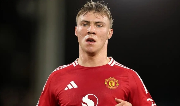 Ruben Amorim cần loại bỏ Rasmus Hojlund để cứu hàng công MU