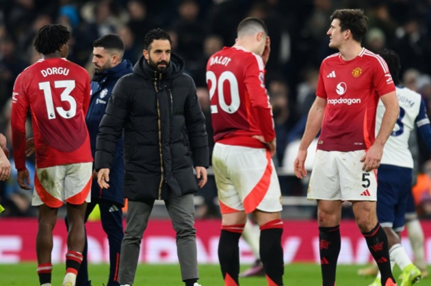 Ruben Amorim và các sao Man Utd chưa gì đã thấy cực hình