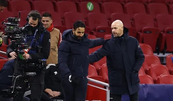 Ruben Amorim và thử thách Anfield: Kỳ tích Ten Hag có lặp lại?