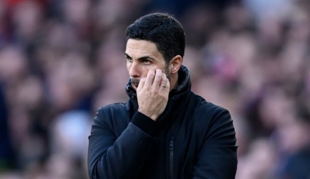 Sai lầm trên TTCN khiến Arsenal trả giá đắt ở Premier League