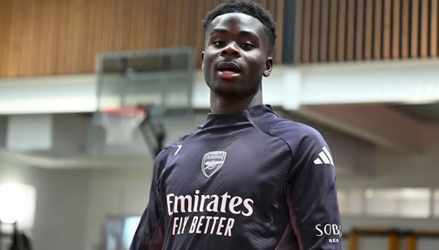 Saka là ngôi sao đắt nhất của Arsenal; Thần đồng tăng giá phi mã