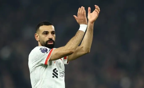 Salah và hành trình tái lập chiến tích của Messi