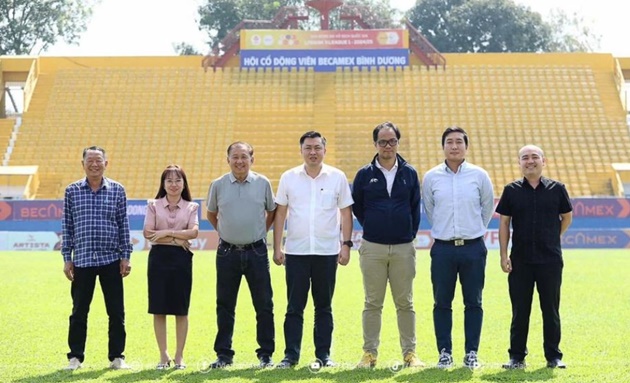 Sân nhà mới của tuyển Việt Nam có đủ tiêu chuẩn?