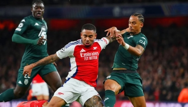 Sao Arsenal được mô tả là tiền đạo không thích ghi bàn
