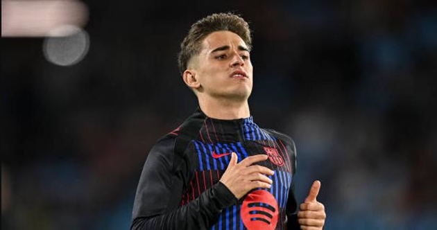 Sao Barcelona trở thành vấn đề lớn trong phòng thay đồ