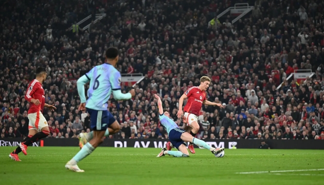 Sao MU bị chỉ trích 'quá chậm chạp' trong trận hòa Arsenal