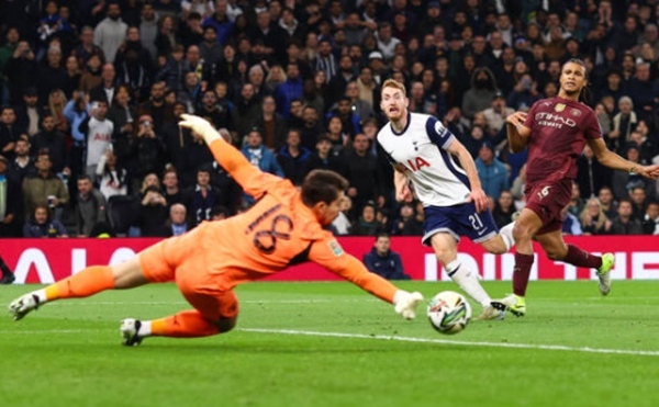 Sao Spurs thừa nhận có ''vấn đề cá nhân'' với Man City