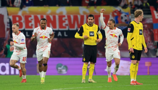 Sau chiến tranh, một sự tương phản lớn giữa Leipzig và Dortmund