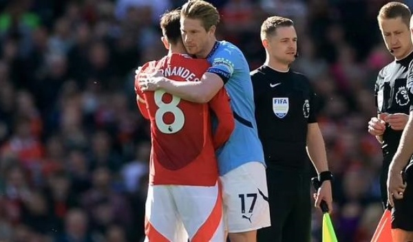 Sau trận derby cuối cùng, hành động của Fernandez và de Bruen