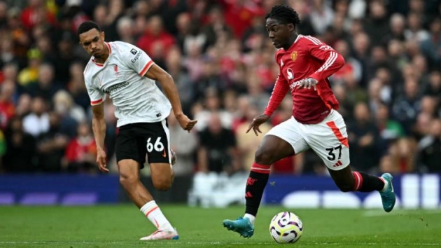 Scholes đã đúng, Mainoo bị kìm hãm ở MU