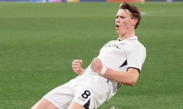 Scott Mctominay lại ghi bàn, MU có hối tiếc?