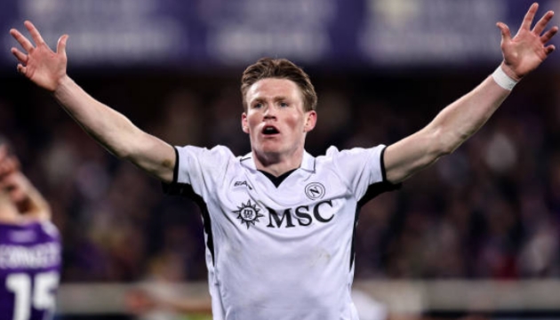 Scott McTominay lập công, Napoli đè bẹp Fiorentina 3 bàn không gỡ