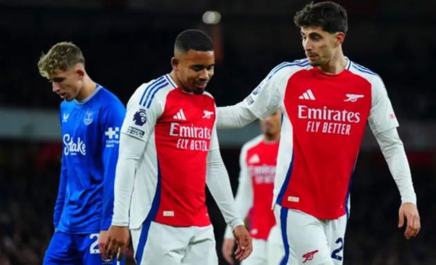 Sean Dyche tự hào về cách phòng ngự kiên cường của Everton trước Arsenal