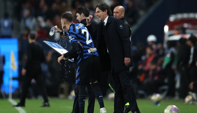 Simone Inzaghi thừa nhận sai lầm, Inter mất cúp vào tay Milan