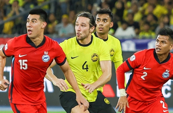 Singapore đi tiếp vào bán kết AFF Cup, tuyển Việt Nam nhớ ký ức đẹp