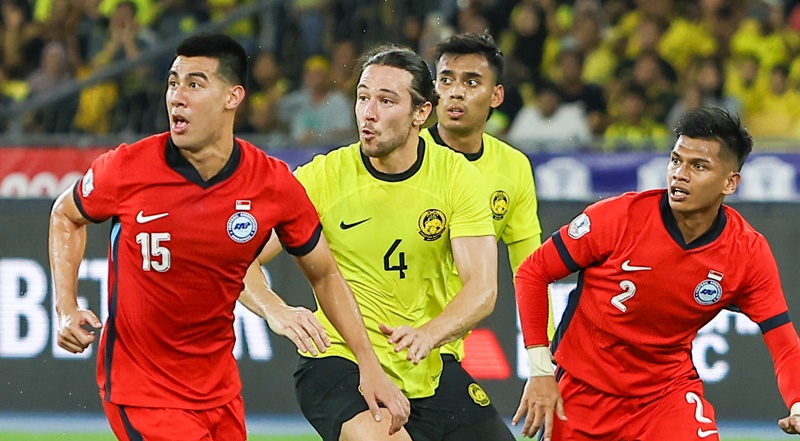 Singapore đi tiếp vào bán kết AFF Cup, tuyển Việt Nam nhớ ký ức đẹp