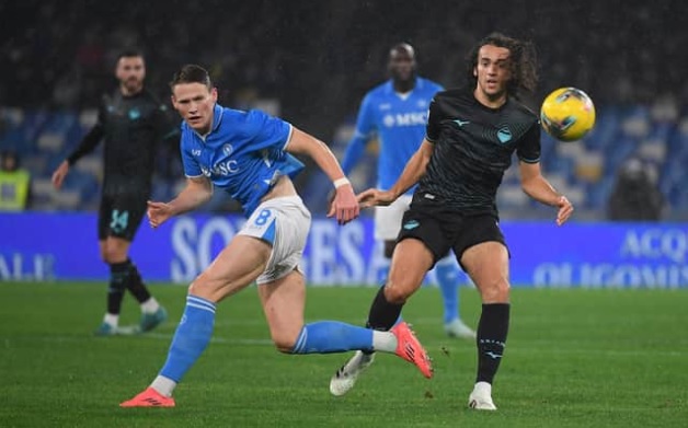 Sinh nhật buồn của Scott McTominay