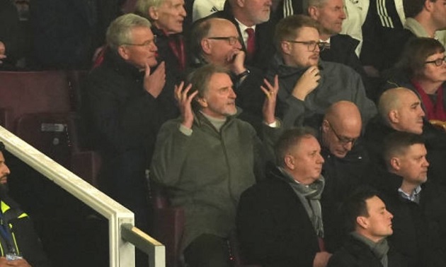 Sir Jim Ratcliffe căng thẳng khi xem bộ đôi Man Utd thi đấu
