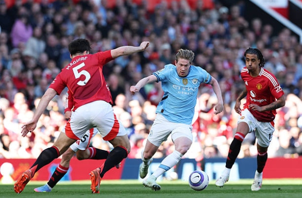 Sky Sports đã ca ngợi 2 người chơi MU và chỉ trích thành phố của con người: "Không còn biết"