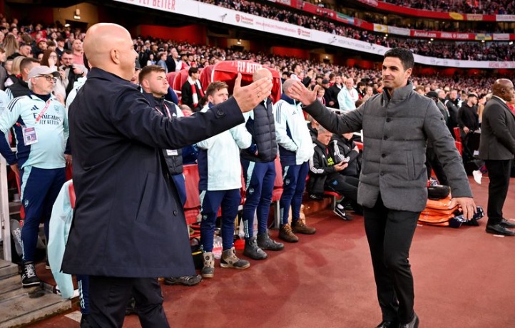 So sánh 5 trận đấu tiếp theo của Arsenal với Liverpool và Man City