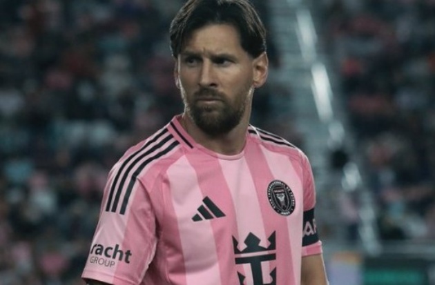 SỐC! Messi nổi điên với HLV của New York City FC