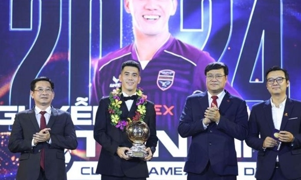 Sự thật phơi bày sau Quả bóng vàng Việt Nam 2024