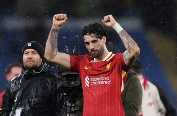 Szoboszlai kêu gọi Liverpool không chủ quan sau trận thắng Man City