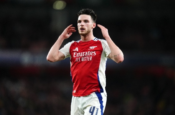 Tại sao Declan Rice không bị treo giò trận gặp Everton?
