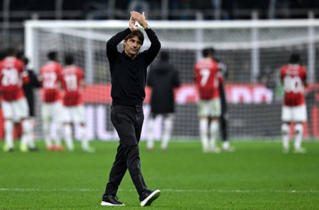 Tại sao Juventus không nên được tái hợp với Antonio Conte?