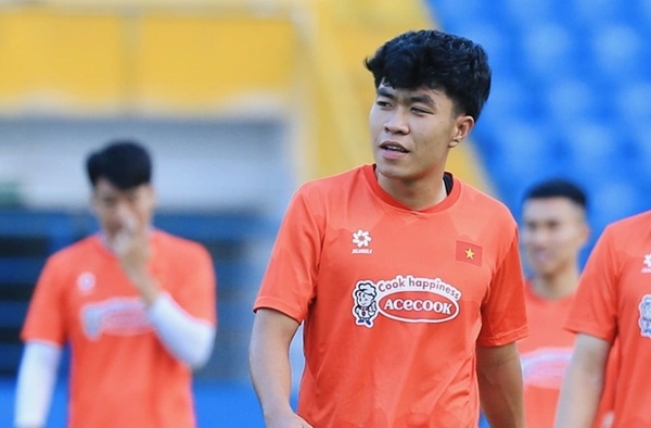 Tân binh truyền hình Việt Nam chọn Ramos làm mô hình vai trò
