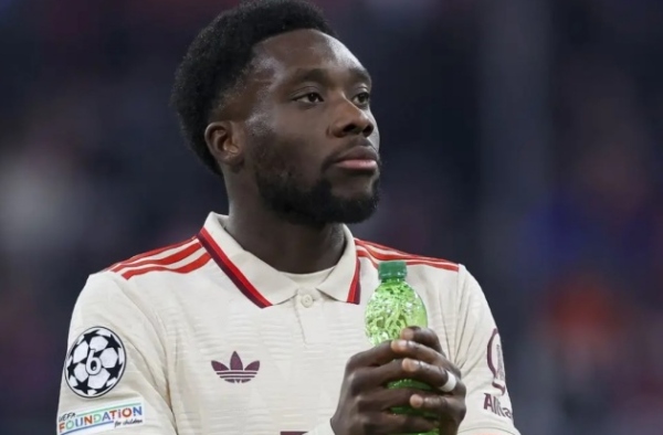 Tăng cường cánh trái, Liverpool theo đuổi 'ma tốc độ' Alphonso Davies