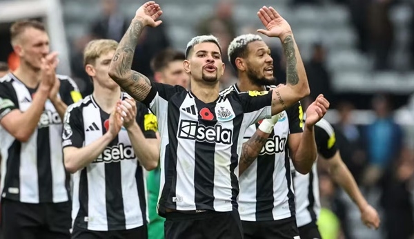 Tăng cường đường dây trung tâm, Barcelona nhắm vào Newcastle Star