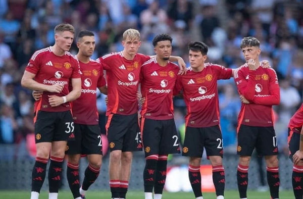 Ten Hag nhận sai khi bán 1 cầu thủ vào mùa hè, và ông đã đúng