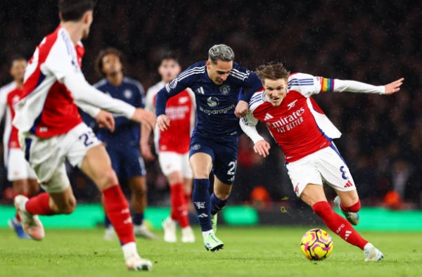 Thương vụ khiến Man United thua lỗ 75 triệu bảng