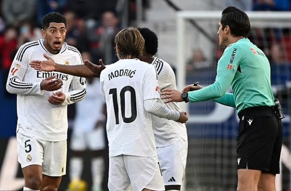 Thái độ trái ngược của Real Madrid và Man City về vấn đề trọng tài
