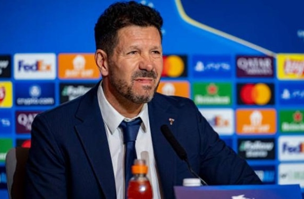 Thắng dễ Slovan Bratislava, Simeone tiết lộ mục tiêu của Atletico