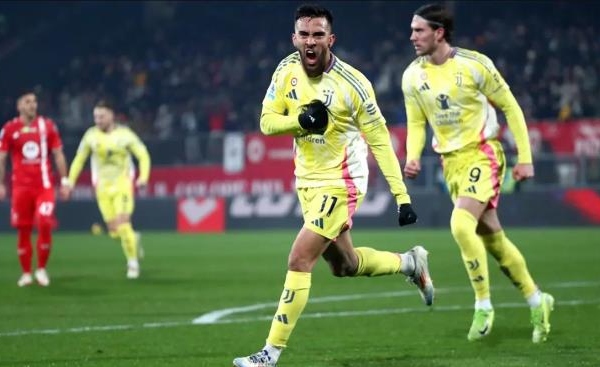 Thắng Monza, Thiago Motta tìm ra 'số 10 cổ điển' lý tưởng