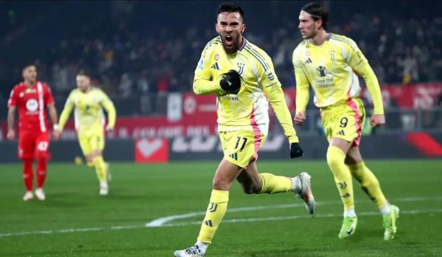 Thắng Monza, Thiago Motta tìm ra 'số 10 cổ điển' lý tưởng
