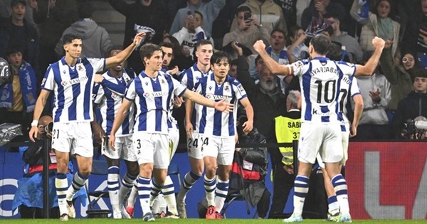 Thắng tưng bừng Midtjylland, Real Sociedad vào vòng 1/8 Europa League