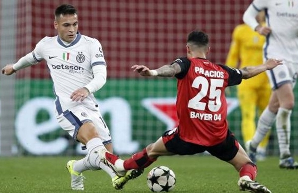 Thất bại trên đất Đức chỉ ra vấn đề của Inter