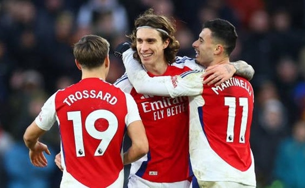 Thay vì tiếc nuối, Arsenal phải tiếp tục tiến về phía trước