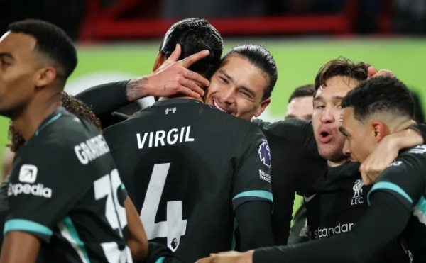Thomas Frank: Liverpool vượt trội so với Man City, Arsenal