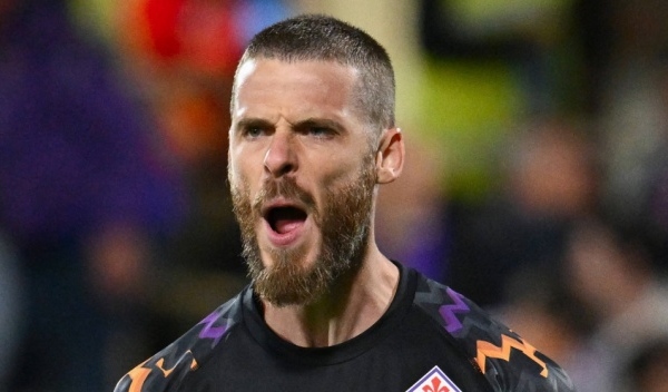 Thua đau MU, Man City còn bị De Gea châm chọc