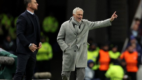 Thua cay đắng, Mourinho nói thẳng màn trình diễn của Fenerbahce