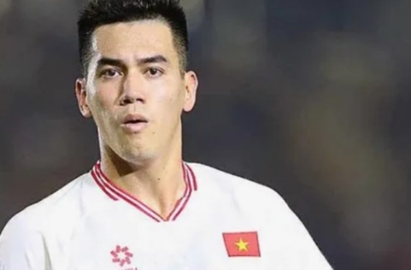 Tiến Linh: "Tuyển Lào đã có sự tiến bộ rõ rệt"
