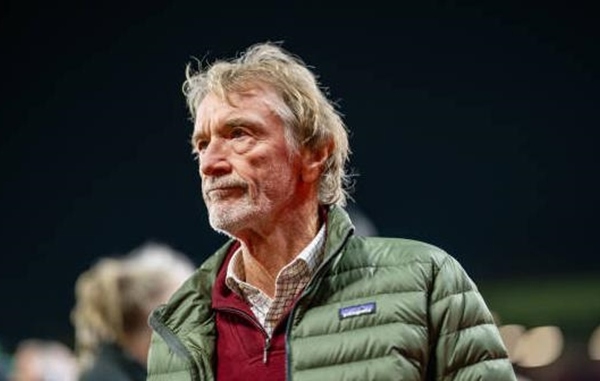 Tiếp tục cắt giảm nhân sự, Sir Jim Ratcliffe sẽ mất hết sự ủng hộ