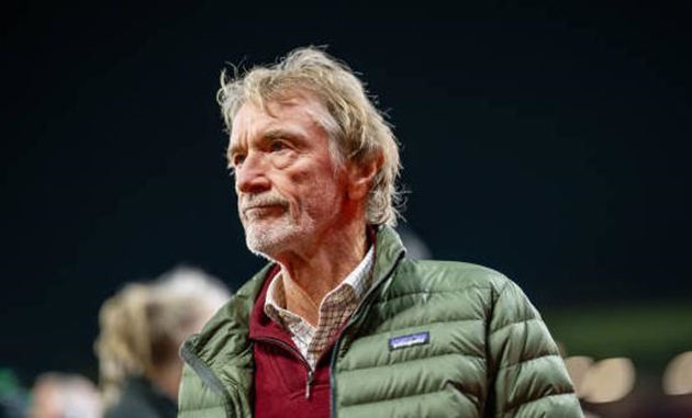 Tiếp tục cắt giảm nhân sự, Sir Jim Ratcliffe sẽ mất hết sự ủng hộ